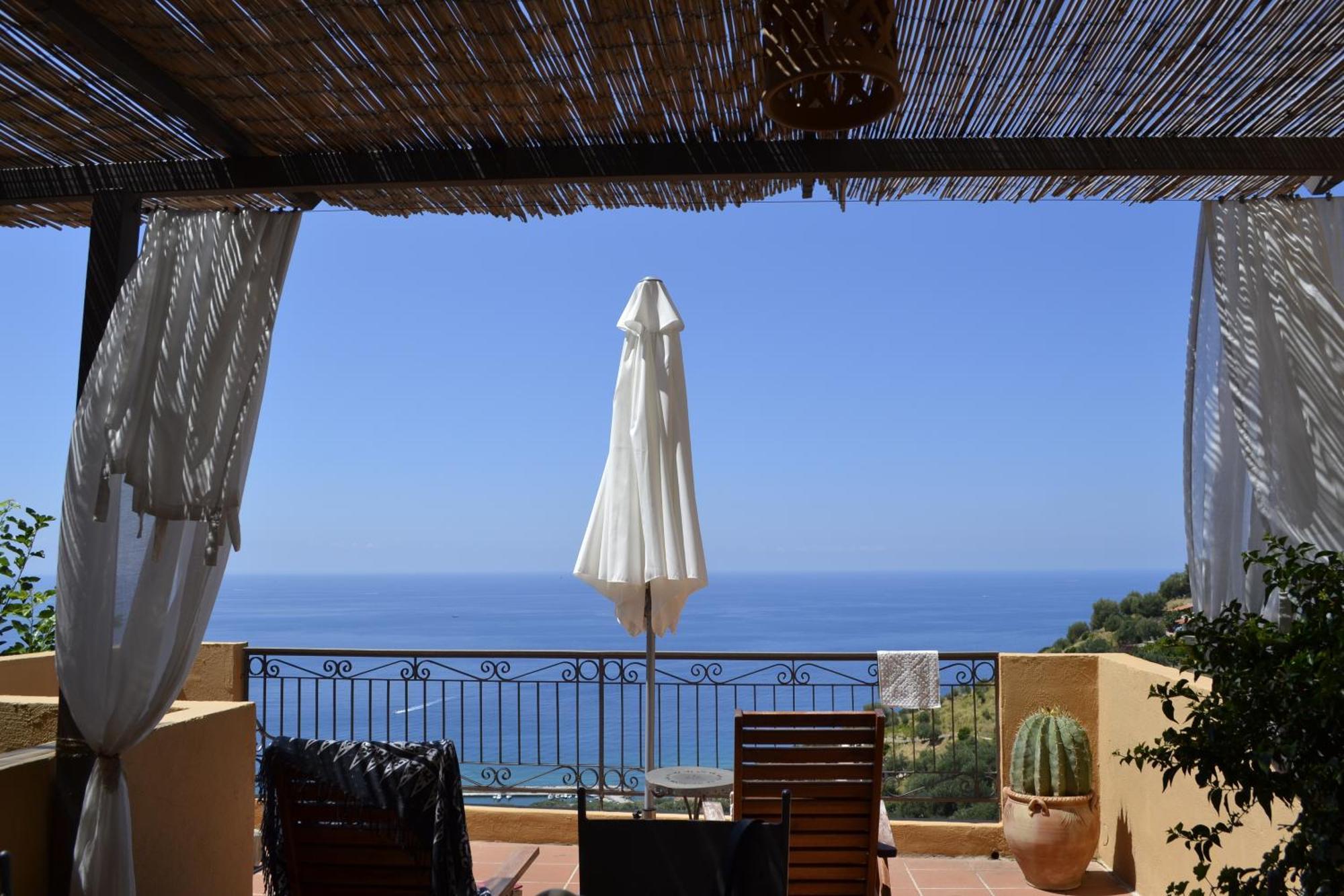 Marulivo Hotel Pisciotta Habitación foto